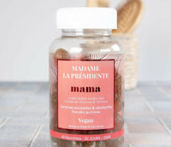 MAMA est un concentré de vitamine B5, B8, B9 et en zinc.